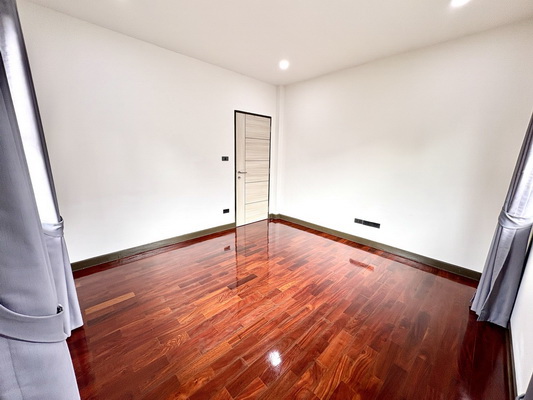 [ให้เช่า] FOR RENT NANTAWAN SATHORN – RATCHAPHRUEK / 3 bedrooms 3 bathrooms / 70 Sqw. 220 Sqm. **70,000** CLOSE TO BTS BANGWA