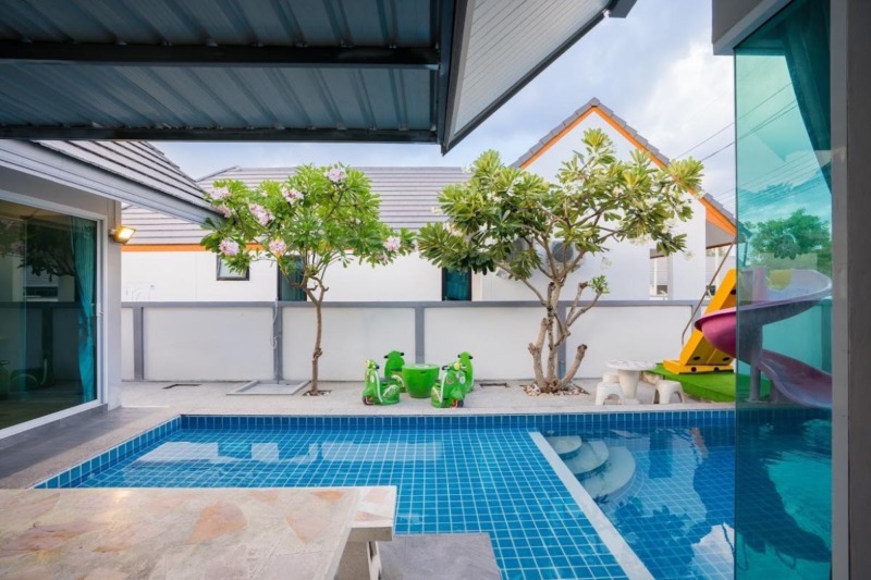 For sale Pool villa house Cha am Phetchaburi