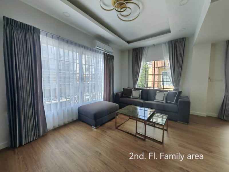 For Rent Home Office Plus Park Avenue Lasalle-Srinakarin , near BTS Bearing and MRT Sri-Lasalle