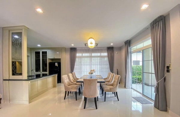 [ให้เช่า] FOR RENT NANTAWAN RAMINTRA – PHAHONYOTHIN 50 / 4 bedrooms 5 bathrooms / 115 Sqw. 350 Sqm. **180,000** CLOSE TO FASHION ISLAND MALL