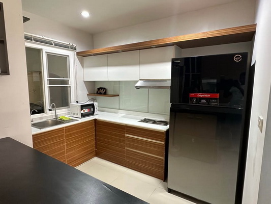 [ให้เช่า] FOR RENT THE EXCLUSIVE PHATTANAKARN 44 / 3 bedrooms 4 bathrooms / 25 Sqw. 200 Sqm. **40,000** CLOSE TO AIRPORTLINK HUAMARK