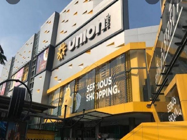 ให้เช่าอาคารพาณิชย์ 3 ชั้น 2 คูหา 580 ตรม. ลาดพร้าว ซอย 2 ตรงข้าม Union Mall ติด MRT พหลโยธิน ใกล้ BTS 5 แยก ลาดพร้าว เห