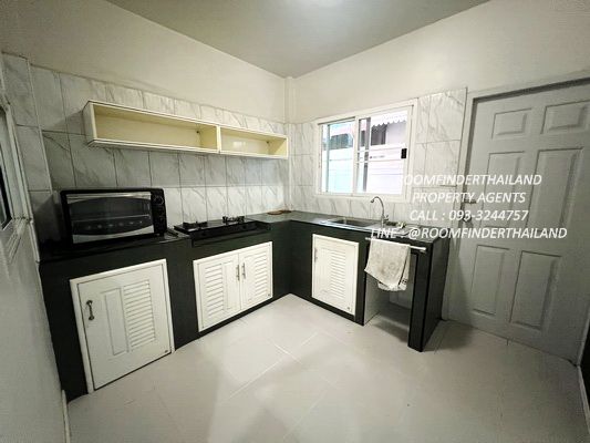 [ให้เช่า] FOR RENT DETACHED HOUSE KRUNGTHEPKREETHA / 6 bedrooms 6 bathrooms / 70 Sqw. 250 Sqm. **47,000** CLOSE TO BRIGHTON COLLEGE BANGKOK