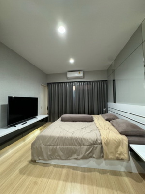 [ให้เช่า] FOR RENT BAAN KLANG MUANG SUKHUMVIT 77 / 3 bedrooms 3 bathrooms / 20 Sqw. 165 Sqm. **40,000** CLOSE TO BTS ONNUT