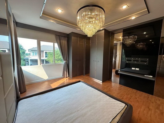 [ให้เช่า] FOR RENT THE GRAND PINKLAO / 3 bedrooms 4 bathrooms / 118 Sqw. 400 Sqm. **120,000** CLOSE TO MAHIDOL UNIVERSITY SALAYA