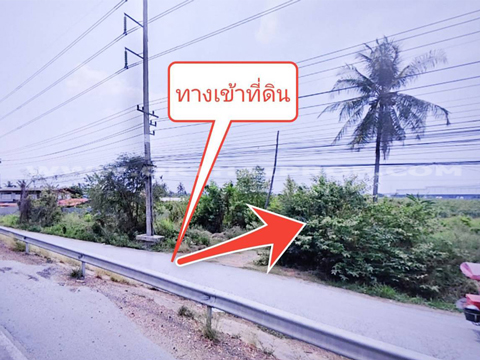 ที่ดินจัดสรรล็อคที่ 20 อยู่ฝั่งขวามือ ถ.346 อ.ลาดหลุมแก้ว จ.ปทุมธานี