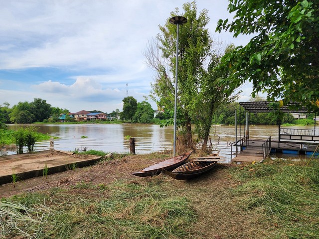 ขายที่ดินแปลงสวยติดริมแม่น้ำ ตำบล แคตก อำเภอบางไทร จังหวัดอยุธยา