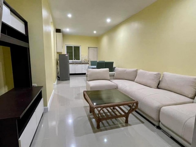 For Rent : Thalang, 2-Story Townhome, 4 Bedrooms, 2 Bathrooms