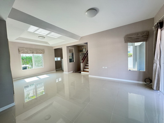 [ให้เช่า] FOR RENT MANTANA LAKE WATCHARAPOL / 4 bedrooms 3 bathrooms / 53 Sqw. 175 Sqm. **35,000** CLOSE TO CHALONGRAT EXPRESSWAY