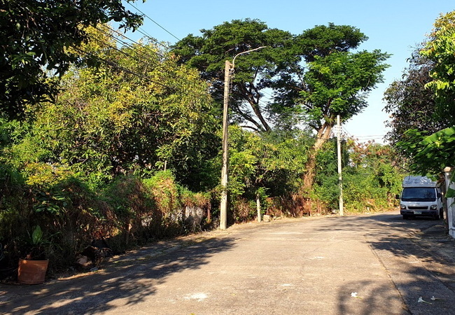 ขายที่ดิน หมู่บ้านธารารมณ์ รามคําแหง 150 ถนนรามคำแหง เขตสะพานสูง กรุงเทพมหานคร