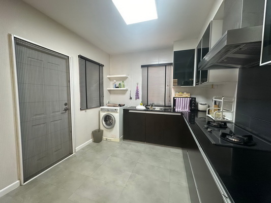 [ให้เช่า] FOR RENT THE PLANT RAMA 9 – WONGWAEN 2 / 3 bedrooms 2 bathrooms / 63 Sqw. 180 Sqm. **38,000** CLOSE TO SUVARNABHUMI AIRPORT