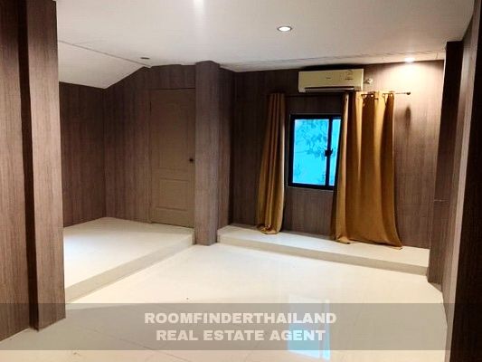 [ให้เช่า] FOR RENT NOBLE TARA EKKAMAI – RAMA 9 / 3 bedrooms 3 bathrooms / 77 sqw. 300 Sqm. **75,000** CLOSE TO SC PARK HOTEL