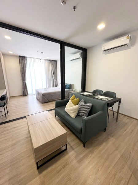 XT Phayathai Condo 1bed 42 sqm 10 floor for rent with full furnished and unblocked view is located between BTS Phayathai and Victory Monumment