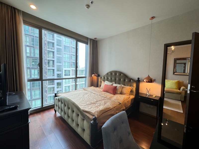 Quattro by Sansiri Bangkok condo for rent 1 bedroom with full furnishings located in the heart of vibrant Thonglor and just steps from Marché Thonglor shopping mall with shuttle access to BTS Thong Lor.