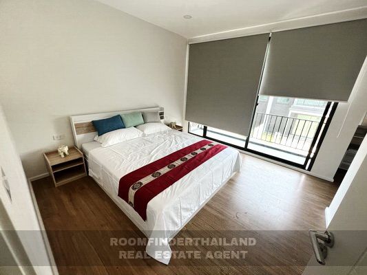 [ให้เช่า] FOR RENT LAKE SERENE RAMA 2 / 4 bedrooms 3 bathrooms / 36 Sqw. 136 Sqm. **25,000** CLOSE TO NORWICH INTERNATIONAL SCHOOL