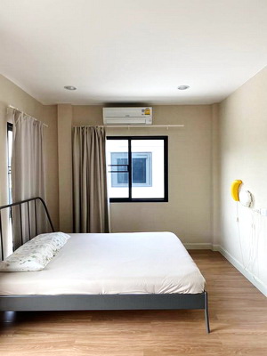 [ให้เช่า] FOR RENT LIFE BANGKOK BOULEVARD RATCHAPHRUEK – PINKLAO / 3 bedrooms 3 bathrooms / 40 Sqw. 145 Sqm. **30,000** CLOSE TO CENTRAL WESTVILLE