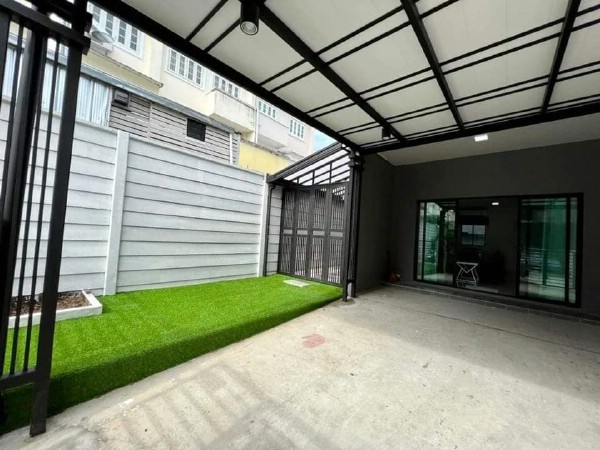 ให้เช่าทาวน์โฮม 3 ชั้น 3 ห้องนอน The Connect UP 3 ลาดพร้าว พลับพลา เขตวังทองหลาง
