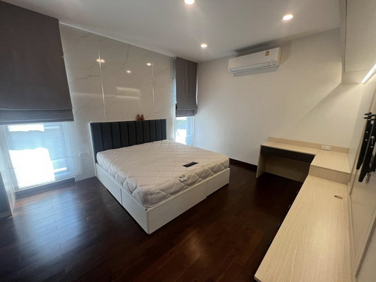 [ให้เช่า] FOR RENT THE CITY EKKAMAI – LADPRAO / 4 bedrooms 5 bathrooms / 56 Sqw. 330 Sqm. **180,000** CLOSE TO TOWN IN TOWN