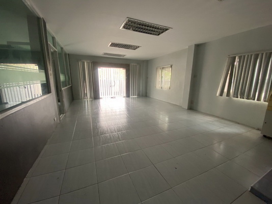 [ให้เช่า] FOR RENT HOME OFFICE PETCHKASEM – BANGKAE / 3 Storey 89 Sqw. 400 Sqm. **45,000** CLOSE TO THE MALL BANGKAE