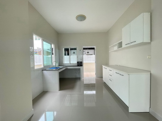 [ให้เช่า] FOR RENT PERFECT PLACE SUKHUMVIT 77 – SUVARNABHUMI / 3 bedrooms 3 bathrooms / 60 Sqw. 200 Sqm. **45,000** CLOSE TO ROBINSON LADKRABANG