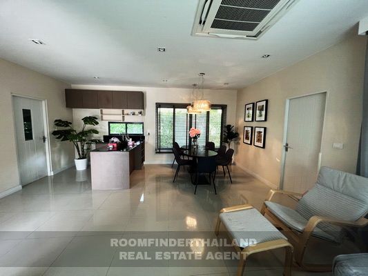 [ให้เช่า] FOR RENT BURASIRI WONGWAEN – ONNUT / 4 bedrooms 3 bathrooms / 67 Sqw. 200 Sqm. **80,000** CLOSE TO SUVARNABHUMI AIRPORT