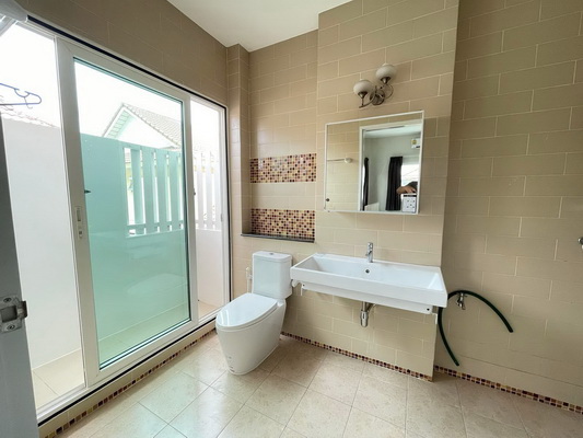 [ให้เช่า] FOR RENT PERFECT PLACE SUKHUMVIT 77 – SUVARNABHUMI / 3 bedrooms 3 bathrooms / 60 Sqw. 200 Sqm. **45,000** CLOSE TO ROBINSON LADKRABANG