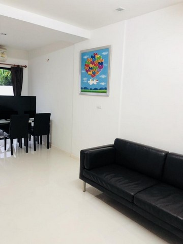 เช่า ทาวน์โฮม บ้านรีโนเวทใหม่ โครงการเดอะเทอเรส รามอินทรา65 เดินทางสะดวก