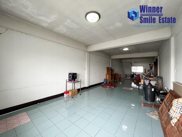 ขายตึกแถว 4 ชั้น ที่ดิน 31 ตรว. ติดถนนกิ่งแก้ว พร้อมทำกิจการ วิวสนามบินสุวรรณภูมิ