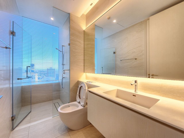 The Strand Thonglor, Ultra luxuious stay in Sukhumvit, 3 bed 3 bath, penthouse unit