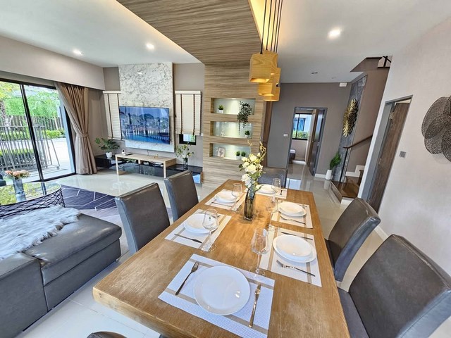 ให้เช่า บ้านเดี่ยว 4 ห้องนอน บ้านลุมพินี สวนหลวง ร.9 Baan Lumpini Suanluang Rama 9 Phase 2 ตกแต่งใหม่ทั้งหลัง พร้อมเฟอร์