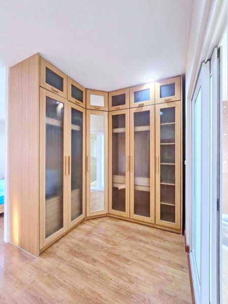 บ้านเดี่ยว 2 ชั้น 63 ตร.วา.MRT บางรักใหญ่ 1.8 กม. ตลาดสดท่าอิฐ 1.3 กม. 250 ตร.ม. รพ.บางบัวทอง 4.1 กม. 3นอน 3น้ำ แหล่งช้อ