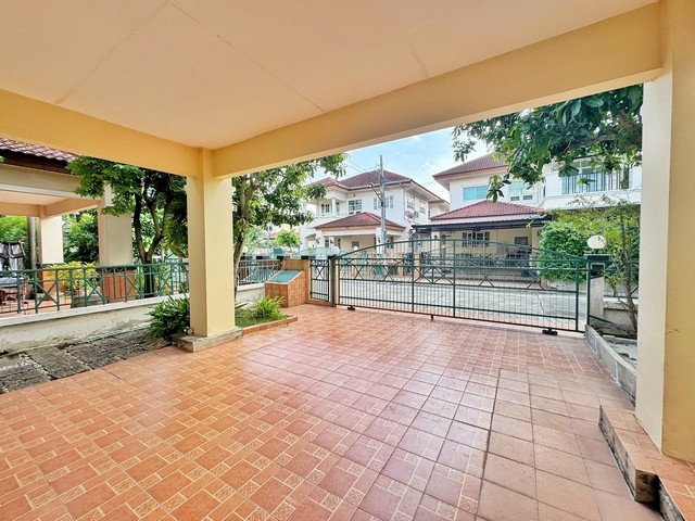 บ้านเดี่ยวใกล้ เซ็นทรัลเวสวิลล์ หลังริม 62 ตร.ว. รติรมย์ 2 ราชพฤกษ์-กาญจนาภิเษก ซอยสวนผัก 32 Built in สวย พร้อมอยู่