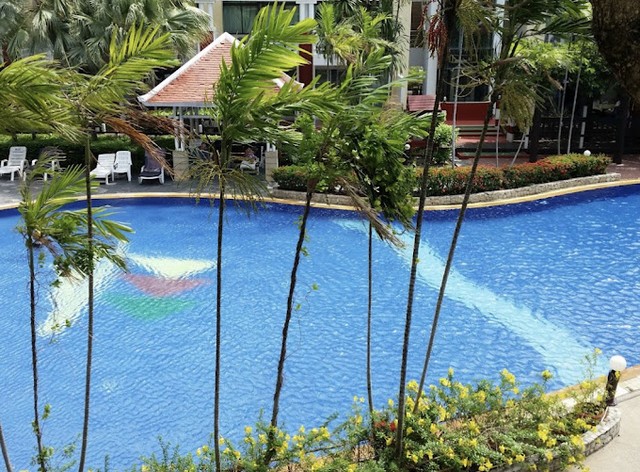 คอนโด ลุมพินี ซีวิว จอมเทียน ห้องสวยราคาดี ติดทะเลจอมเทียน หนองปรือ บางละมุง ชลบุรี
