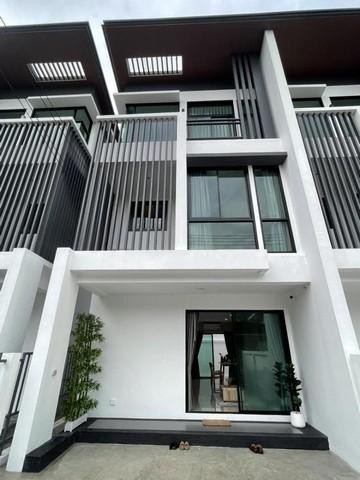 เช่า ทาวน์โฮม ตกแต่งพร้อมอยู่ ย่านลาดพร้าว โชคชัย4 นาคนิวาส ลาดพร้าววังหิน ใกล้ MRTโชคชัย4
