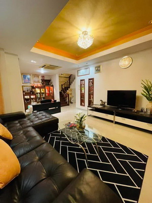 [ให้เช่า] FOR RENT BAAN THAPORN HATHAIRAT / 3 bedrooms 4 bathrooms / 60 Sqw. 250 Sqm. **35,000** CLOSE TO MAROUY MARKET HATHAIRAT