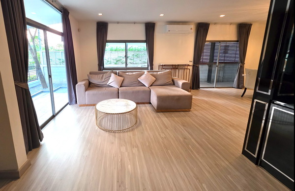 [ให้เช่า] FOR RENT PERFECT PLACE RAMA 9 – KRUNGTHEPKREETHA / 3 bedrooms 4 bathrooms / 64 Sqw. 200 Sqm. **90,000** CLOSE TO BRIGHTON COLLEGE BANGKOK
