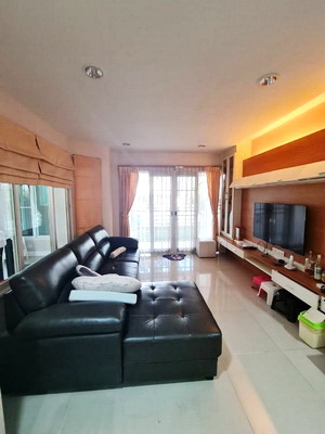 [ให้เช่า] FOR RENT PERFECT PLACE RATTANATHIBET / 3 bedrooms 3 bathrooms / 60 Sqw. 200 Sqm. **28,000** CLOSE TO MRT BANGRAK NOI THA-IT