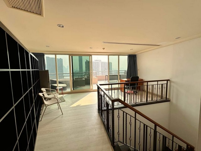 A Triplex Penthouse for Rent with City View and River View at Watermark Chaophraya River