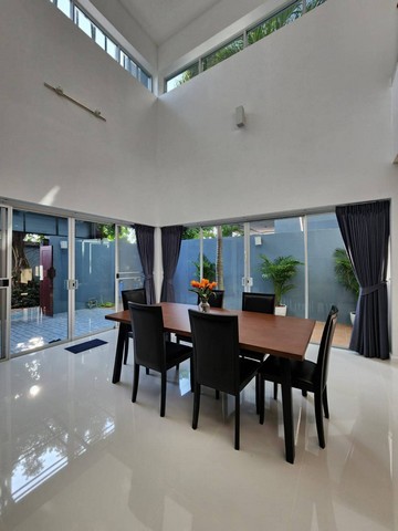 For Sales : Thalang, 3-story townhouse, 3 Bedrooms 3 Bathrooms