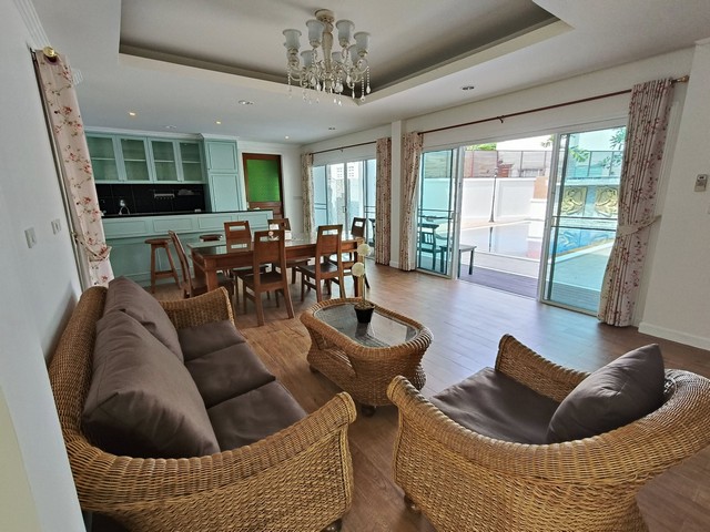 For Rent : Chalong, Private Pool Villa, 3 bedrooms 5 bathrooms