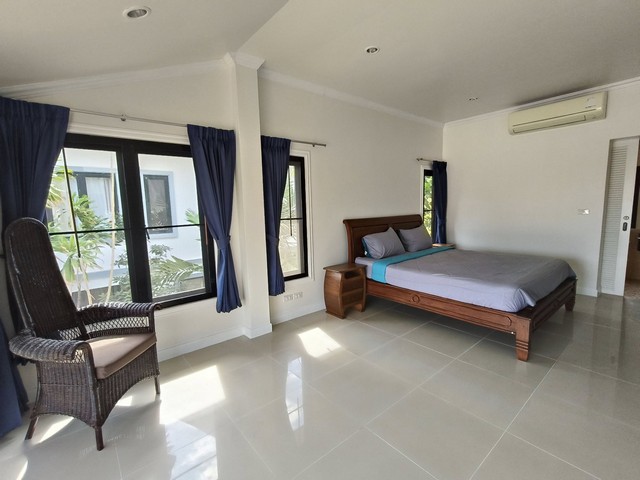 For Rent : Chalong, Private Pool Villa, 3 bedrooms 5 bathrooms