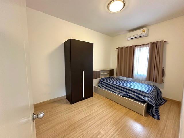 ทาวน์โฮม 2 ชั้น Casa City ดอนเมือง 4 นอน 3 น้ำ 21.2 ตร.วา ใกล้สนามบินดอนเมือง แอร์ครบ พร้อมเฟอร์