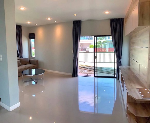 ให้เช่า บ้านเดี่ยว2ชั้น+ บ้านใหม่ CPN Ville2 มีพื้นที่ด้านข้าง 60ตรว.อยู่ถนน วงแหวน ลำลูกกา ใกล้ตลาดชัชวาล