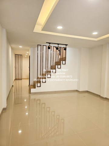 ขายทาวน์เฮ้าส์ 2 ชั้น (รีโนเวทแล้ว) ใกล้สนามบินดอนเมือง 18 ตร.ว. 3 น 2 น้ำ ราคา 2.45 ล้านบาท