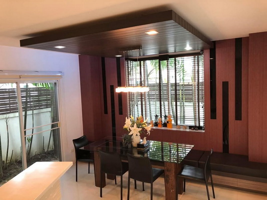 [ให้เช่า] FOR RENT NIRVANA SATHORN / 4 bedrooms 3 bathrooms / 73 Sqw. 250 Sqm. **60,000** JUST 15 MIN FROM BTS WUTTAKAT