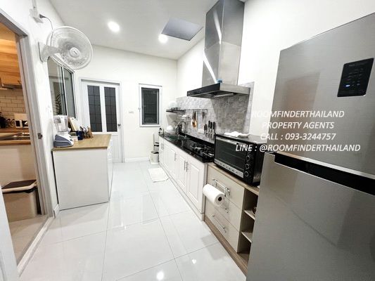 [ให้เช่า] FOR RENT CENTRO PHAHOL – VIBHAVADI / 3 bedrooms 3 bathrooms / 52 Sqw. 200 Sqm. **55,000** JUST 10 MIN FROM FUTURE PARK RANGSIT