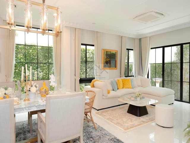 ขายบ้านเดี่ยว 2 ชั้น 107 ตรว. แปลมุมมีความเป็นส่วนตัว โครงการนันทวัน พระราม 9 – กรุงเทพกรีฑาตัดใหม่ ตกแต่งสไตล์ฝรั่งเศส