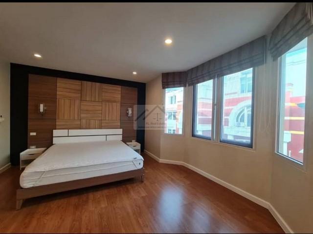 ให้เช่าทาวน์โฮม 4 ชั้น 4 ห้องนอน หมู่บ้านรวิภา ซอยอุดมสุข 39 ทับ 1 เหมาะพักอาศัย หรือทำโฮมออฟฟิศ