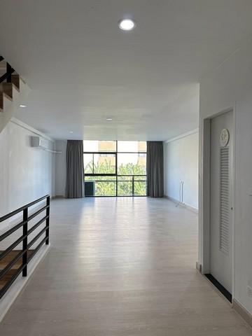 ขายและให้เช่า โฮมออฟฟิศ 3ชั้น โครงการ Deco สุขุมวิท70-5 เนื้อที่ 21 ตารางวา พื้นที่ใช้สอย 200 ตารางเมตร 2 ห้องนอน 3 ห้อง