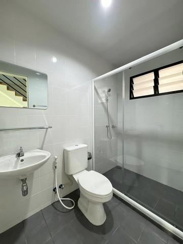 ขายและให้เช่า โฮมออฟฟิศ 3ชั้น โครงการ Deco สุขุมวิท70-5 เนื้อที่ 21 ตารางวา พื้นที่ใช้สอย 200 ตารางเมตร 2 ห้องนอน 3 ห้อง
